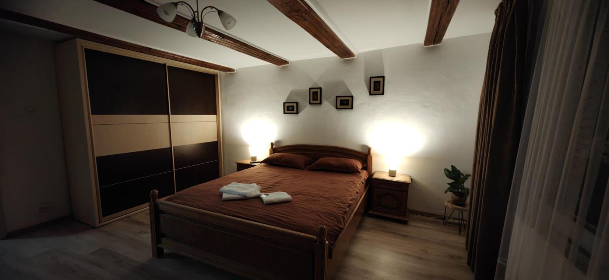 Rîşnov Casa Ramoヴィラ エクステリア 写真